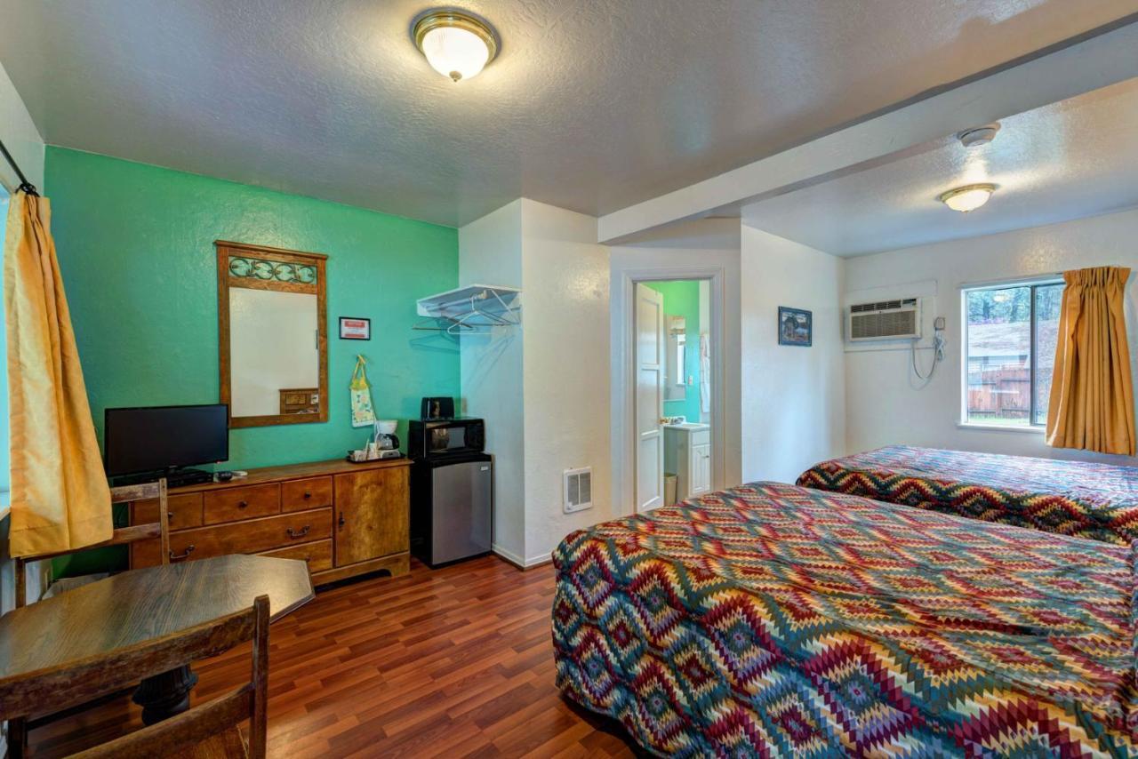 Lake Shasta Lodge Lakehead エクステリア 写真