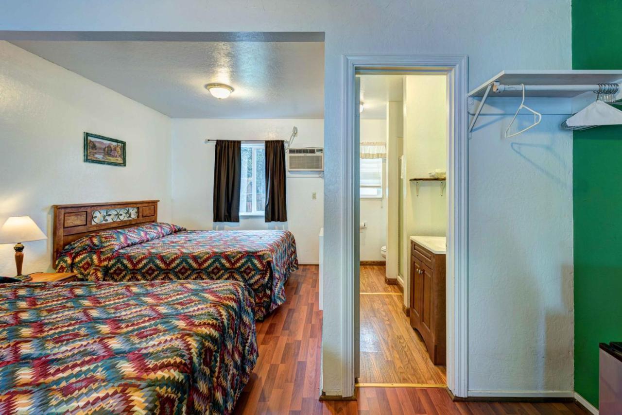 Lake Shasta Lodge Lakehead エクステリア 写真