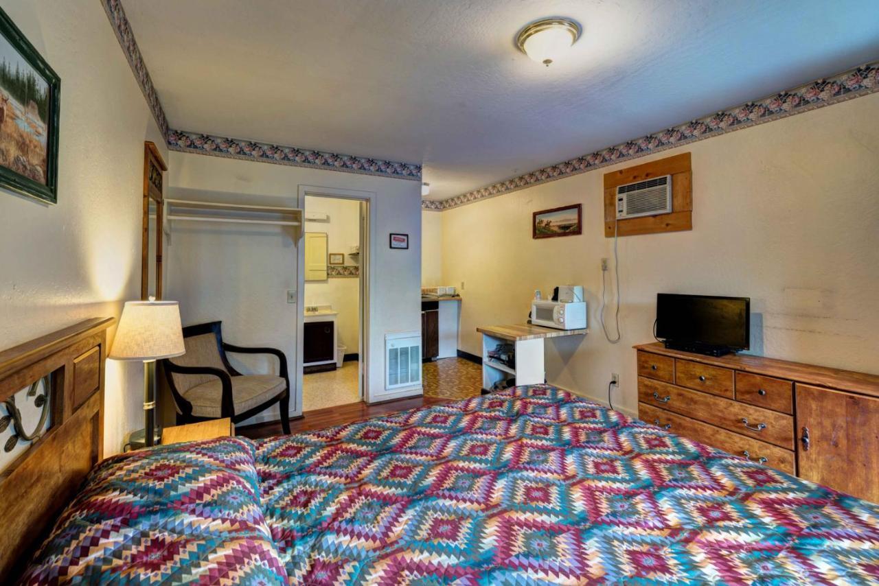 Lake Shasta Lodge Lakehead エクステリア 写真
